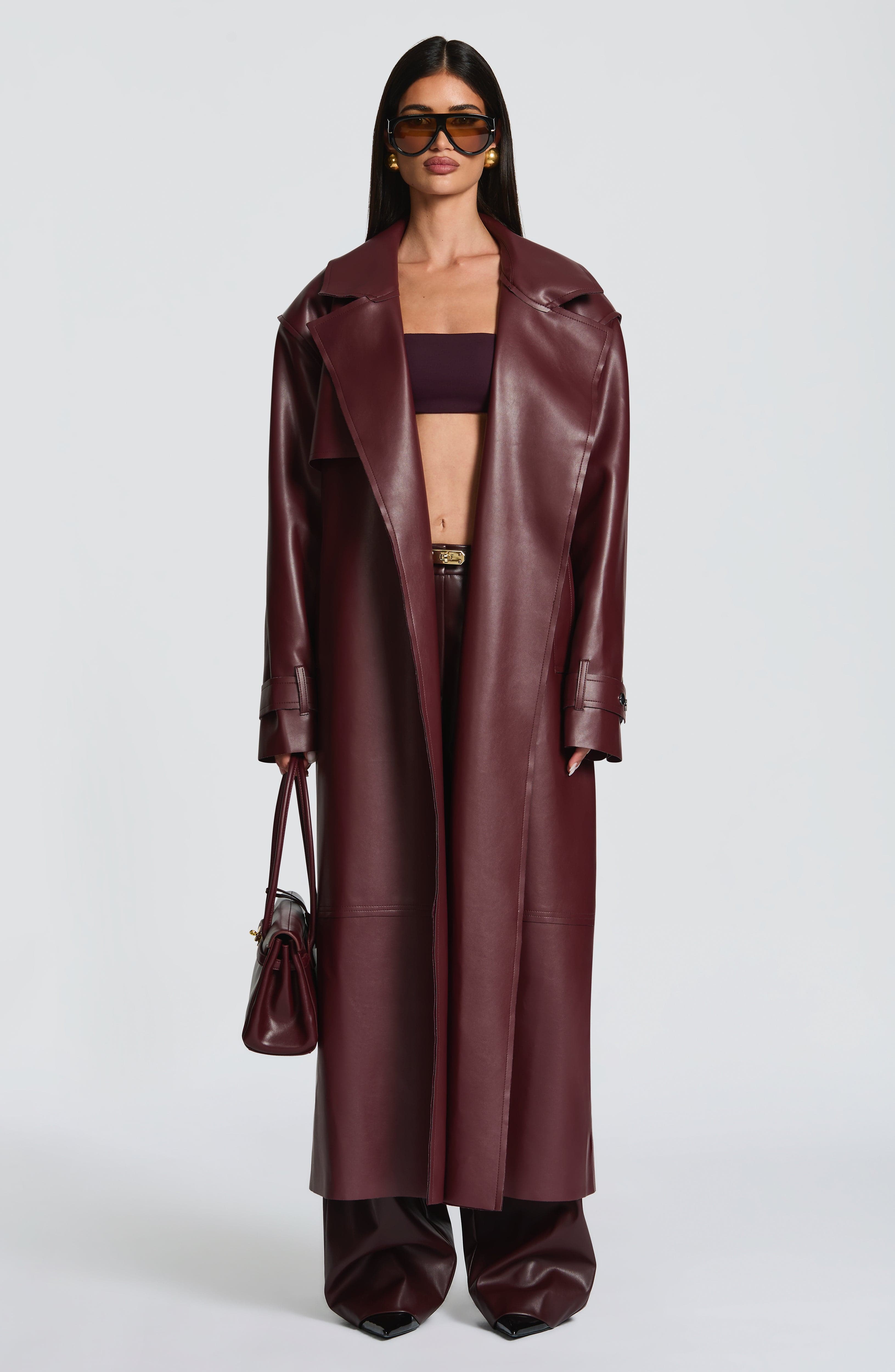 Elena™ - Gabardina de Piel Sintética en Tono Ciruela