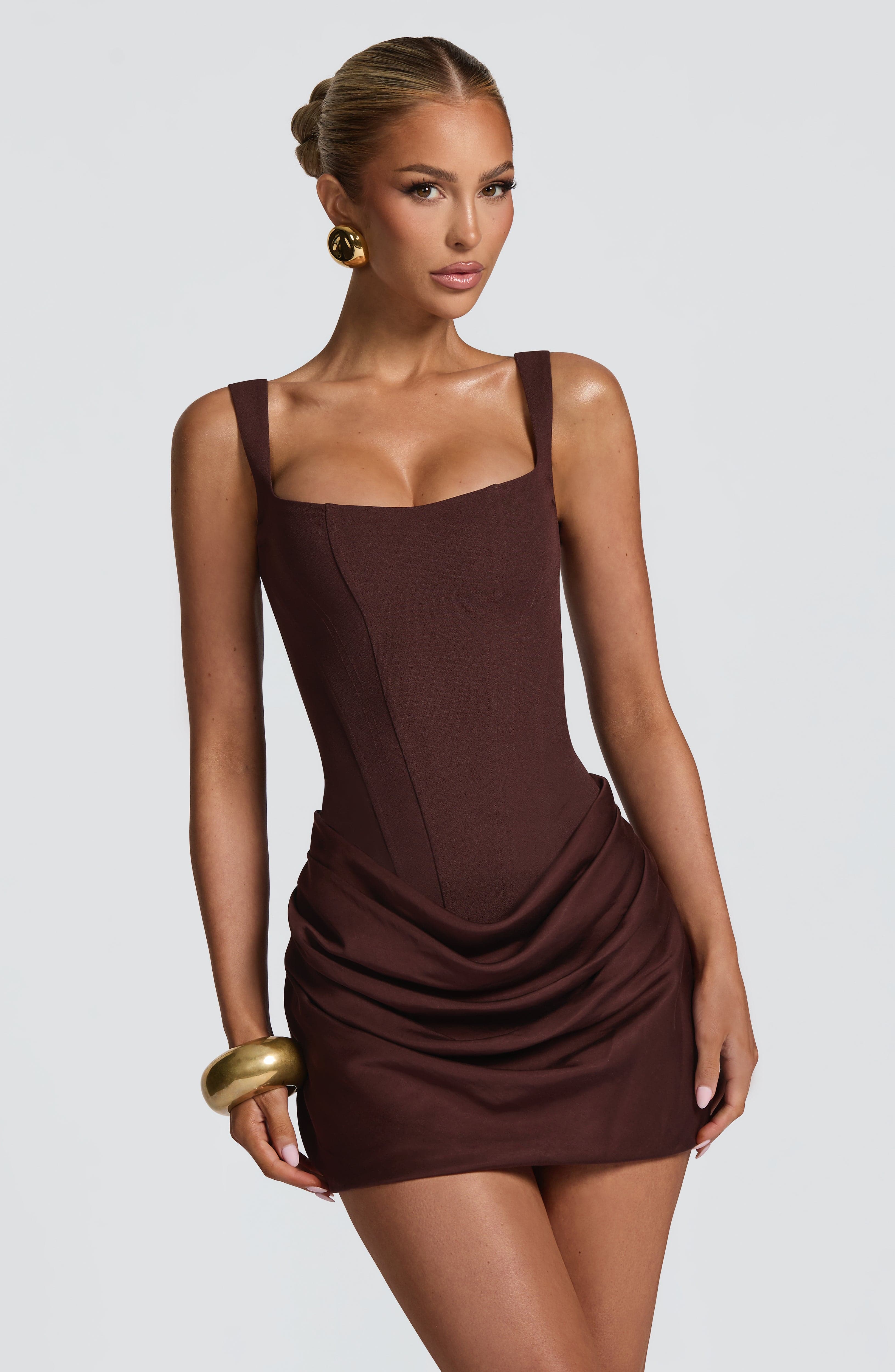 Regina™ - Vestido Mini en Crêpe y Lyocell Marrón Ciruela