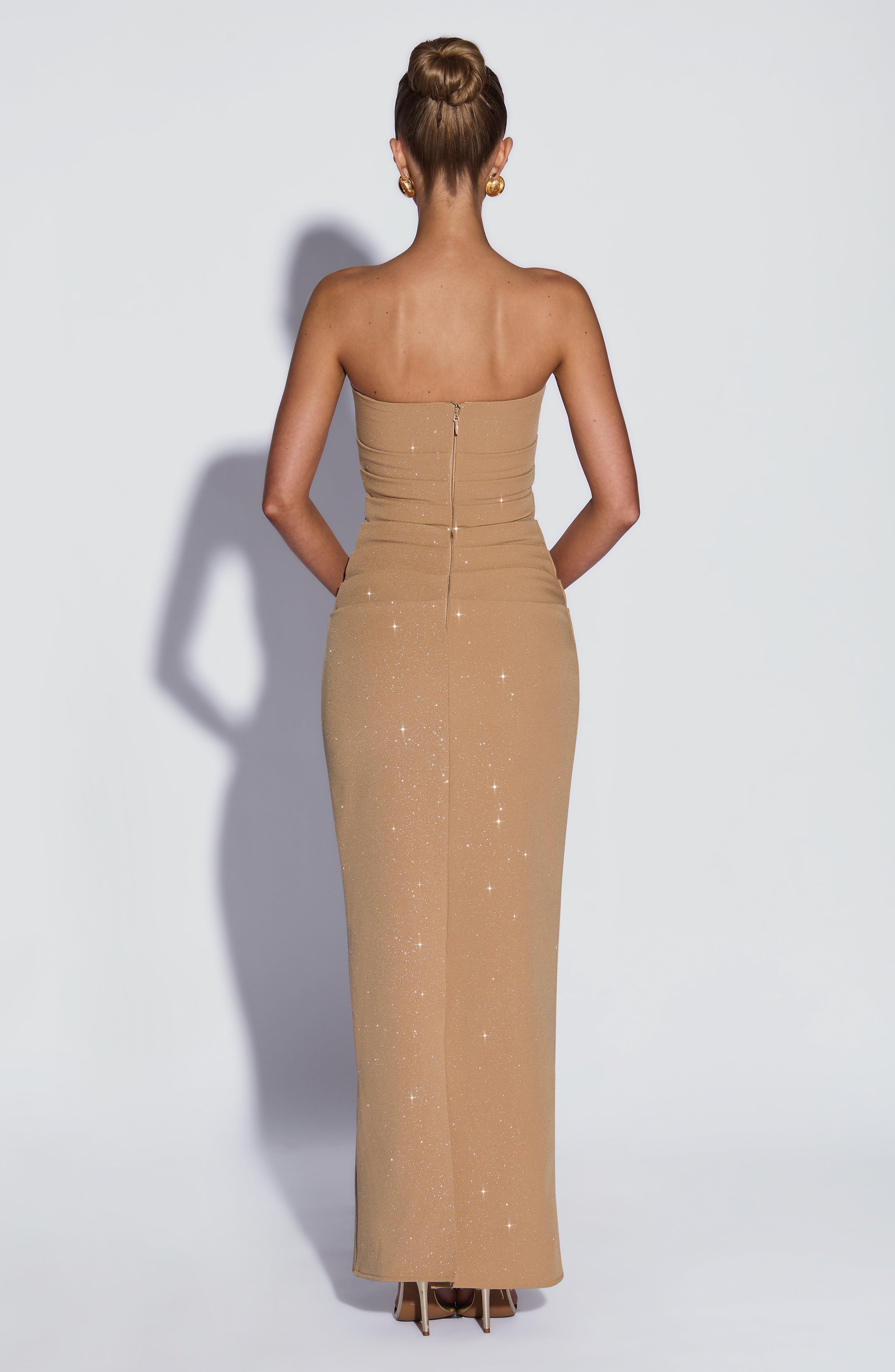 Isabella™ - Vestido de Gala en Crêpe Oro Luminoso