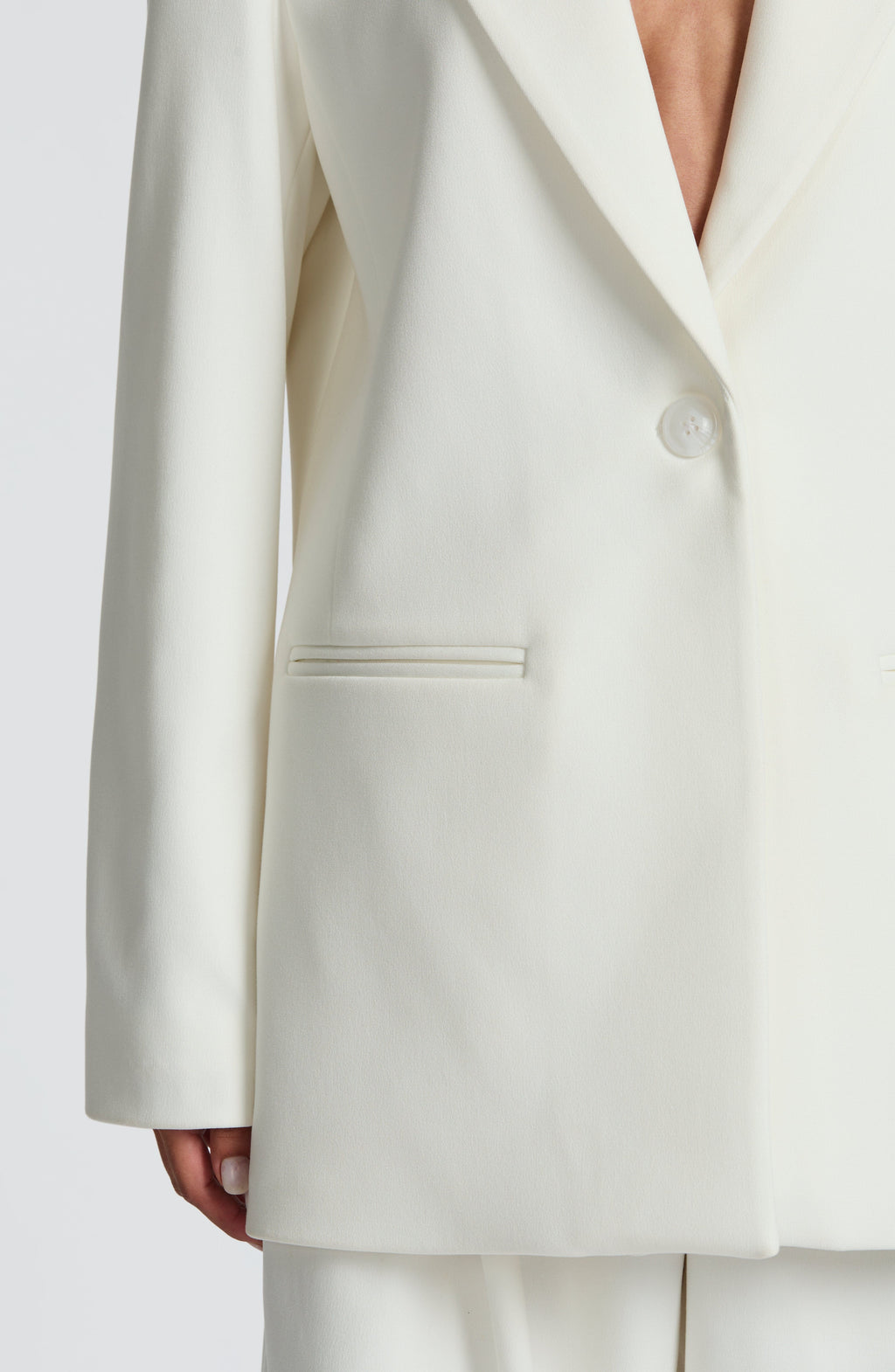 Ana™ - Blazer Sastre en Marfil de Corte Boxy