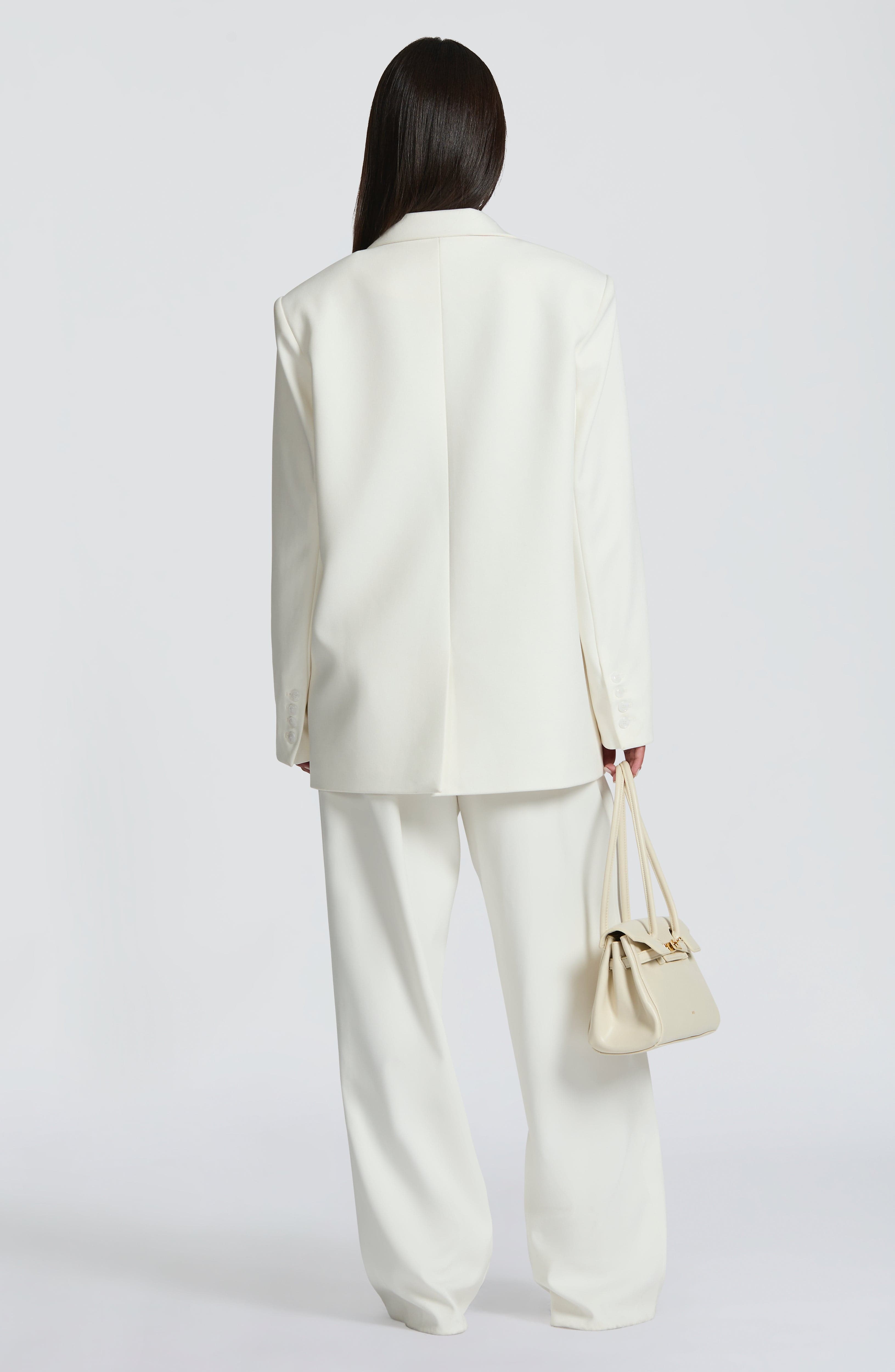 Ana™ - Blazer Sastre en Marfil de Corte Boxy