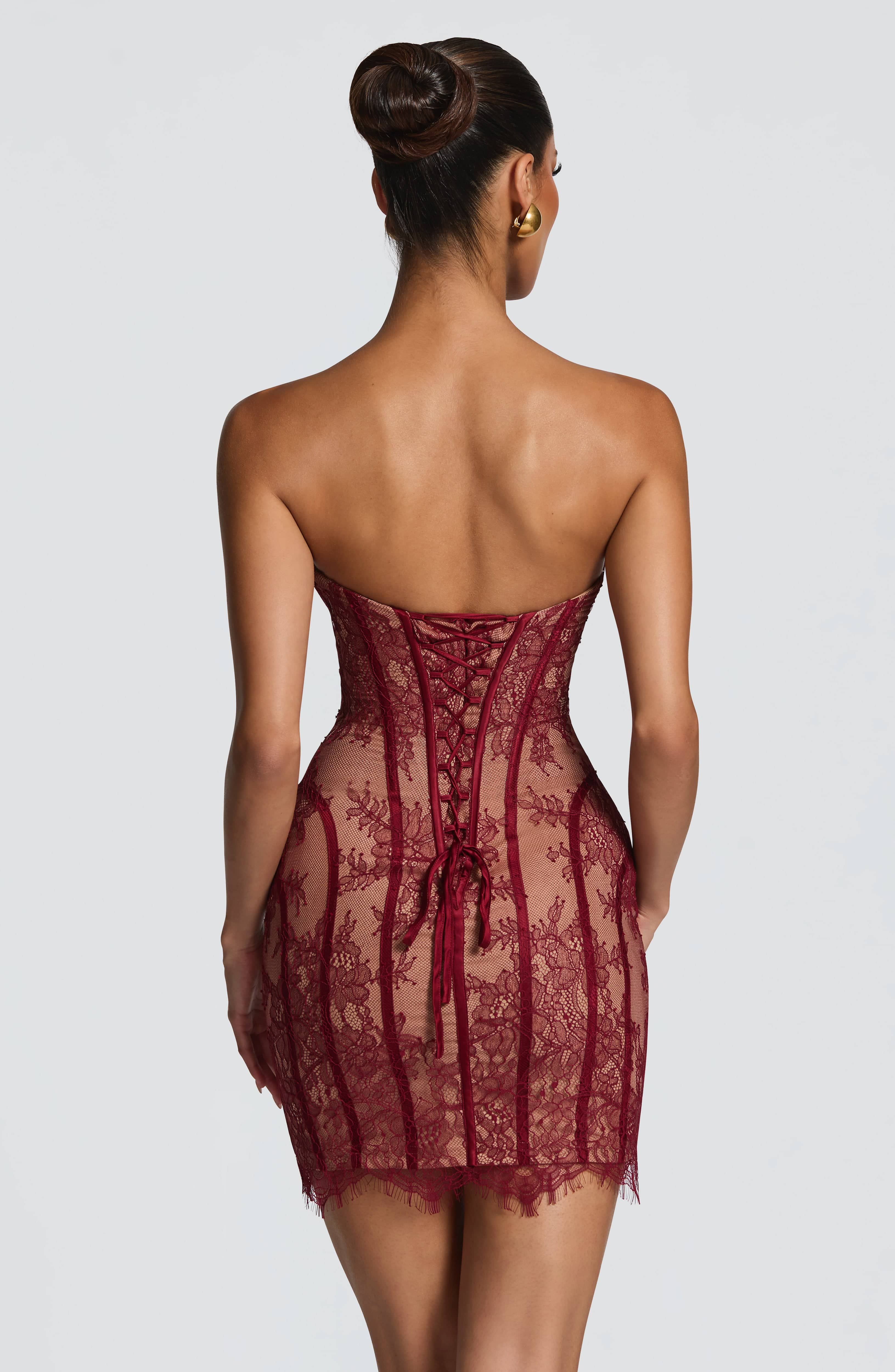 Sian™ - Vestido Mini en Encaje Floral Burgundy