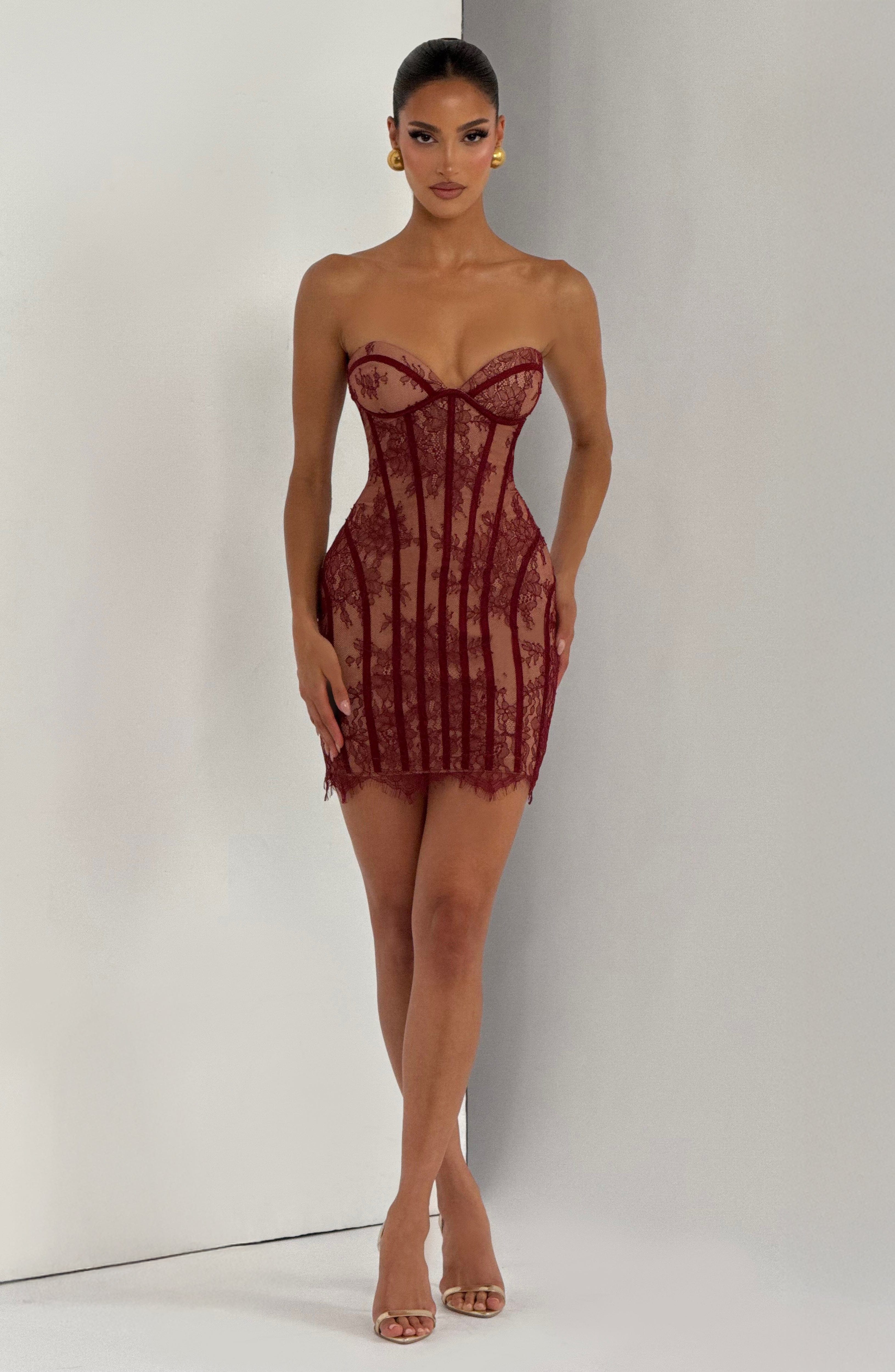 Sian™ - Vestido Mini en Encaje Floral Burgundy